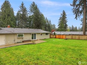 14106 Cascadian Way, Everett WA 98208