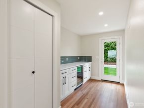 2425 NW Blue Ridge Drive, Seattle WA 98177