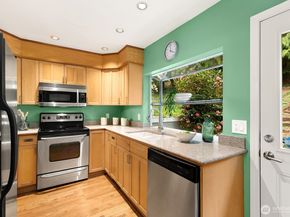 3835 25th Avenue W, Seattle WA 98199