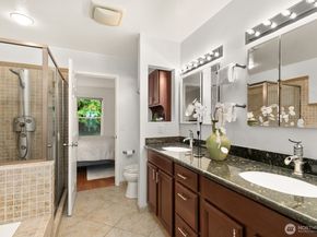 3835 25th Avenue W, Seattle WA 98199