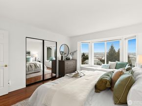 3835 25th Avenue W, Seattle WA 98199