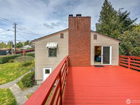 1408 Winfield Avenue, Bremerton WA 98310