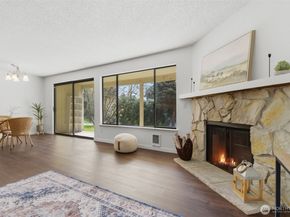 26425 Pennsylvania Avenue NE 4, Kingston WA 98346
