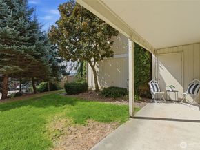 26425 Pennsylvania Avenue NE 4, Kingston WA 98346