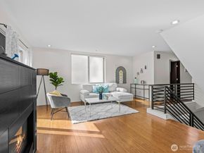 3038 61st Avenue SW, Seattle WA 98116
