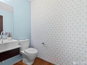 3038 61st Avenue SW, Seattle WA 98116