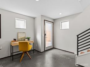 3038 61st Avenue SW, Seattle WA 98116
