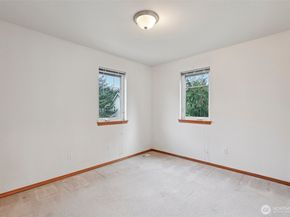 21303 41st Court W, Mountlake Terrace WA 98043