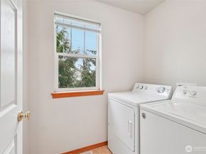21303 41st Court W, Mountlake Terrace WA 98043