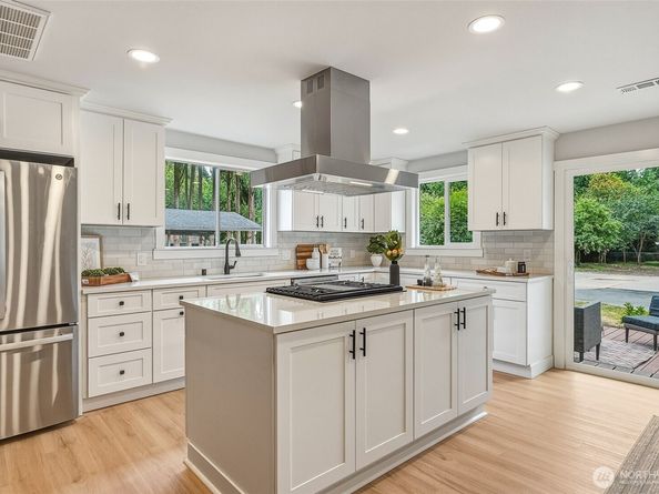 4720 224th Street SE, Bothell WA 98021