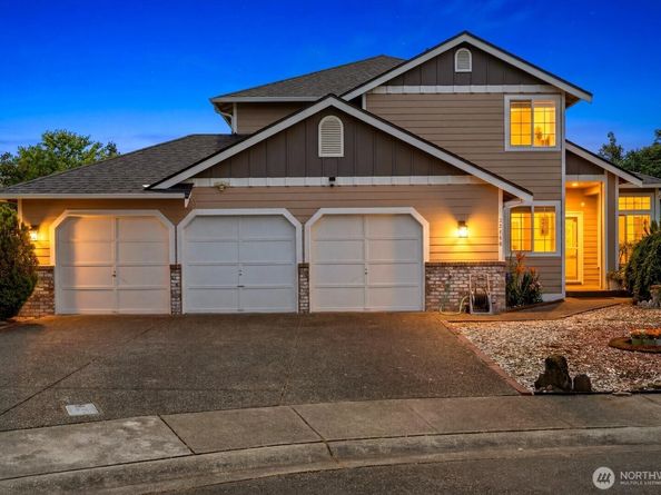 20448 105th Avenue SE, Kent WA 98031
