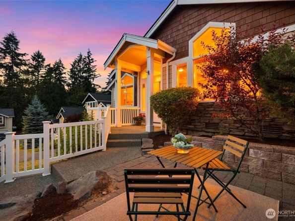 1756 Monroe Avenue NE, Renton WA 98056