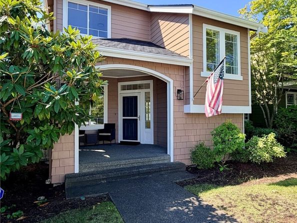 4611 NE 5th Place, Renton WA 98059