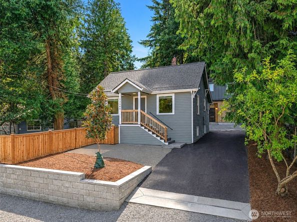 13349 25th Avenue NE, Seattle WA 98125