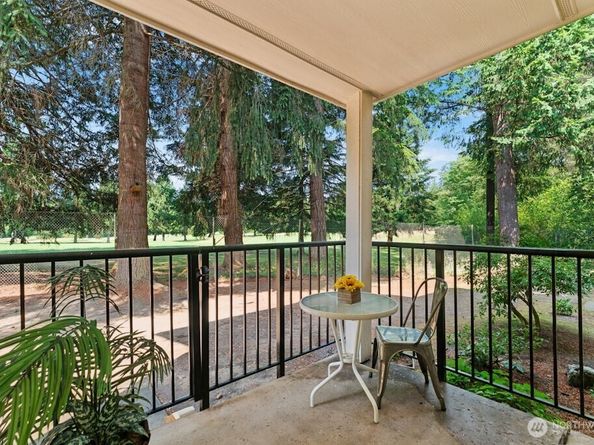 14602 NE 51st Street D1, Bellevue WA 98007