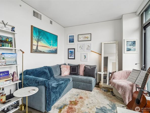 2510 6th Avenue 1706, Seattle WA 98121