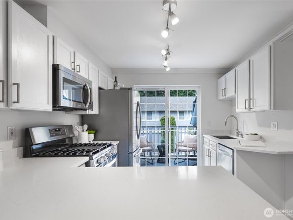 14534 12th Avenue NE, Shoreline WA 98155