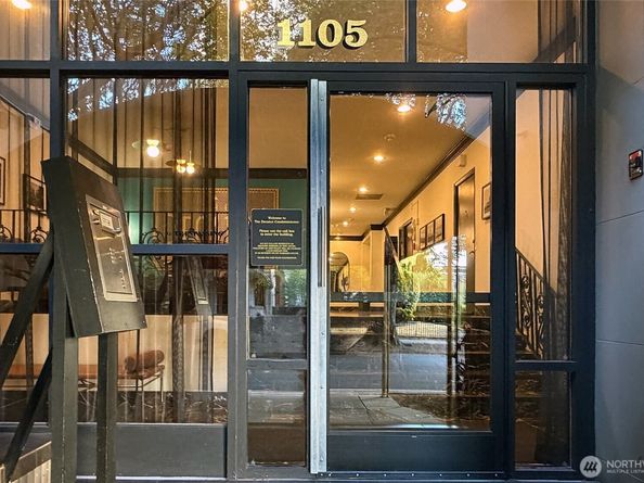 1105 Spring Street 1203, Seattle WA 98104