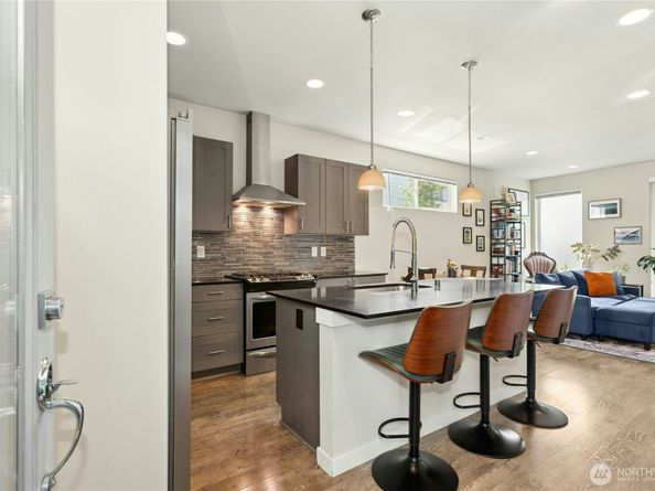 3622 36th Avenue S, Seattle WA 98144