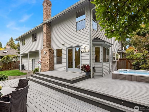 12138 NE 166th Place, Bothell WA 98011