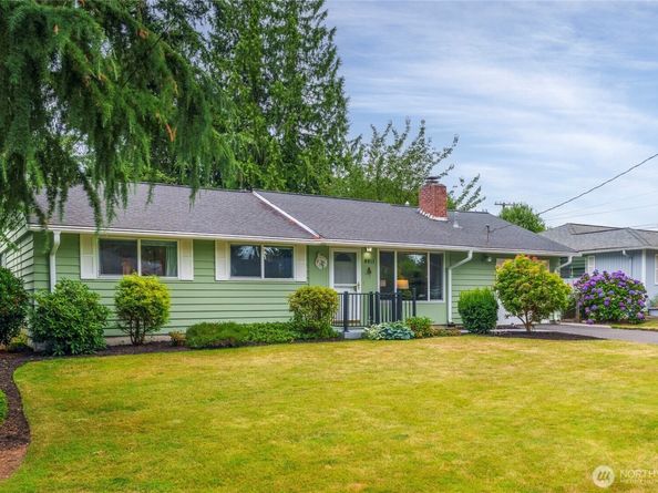 8811 187th Street NE, Bothell WA 98011