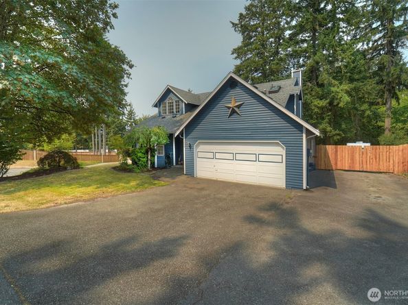 1596 NW Duesenberg Court, Silverdale WA 98383