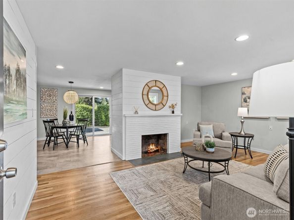 22628 87th Avenue W, Edmonds WA 98026