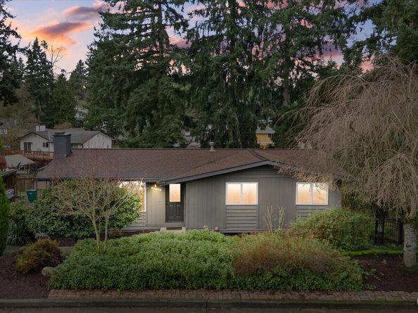 34515 25th Avenue SW, Federal Way WA 98023