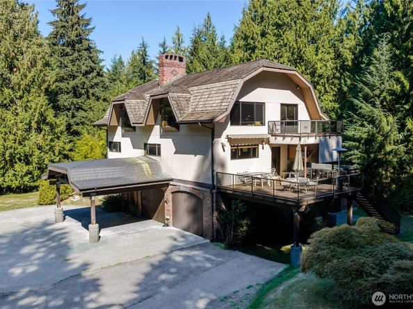 12202 SW 164th Street, Vashon WA 98070