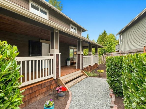 8201 1st Place SE, Lake Stevens WA 98258