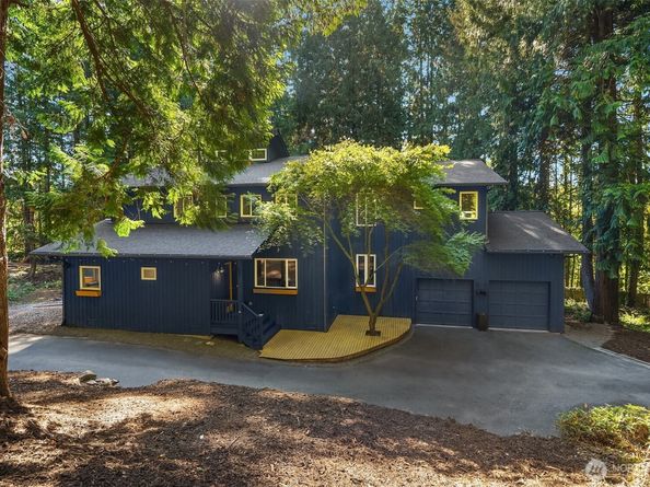 9565 NE DANIEL Court, Bainbridge Island WA 98110