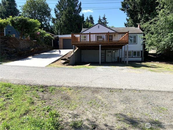 2315 S 116th Place, Seattle WA 98168