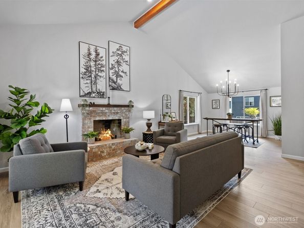 15931 2nd Place W, Lynnwood WA 98087
