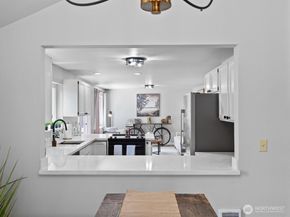 15931 2nd Place W, Lynnwood WA 98087