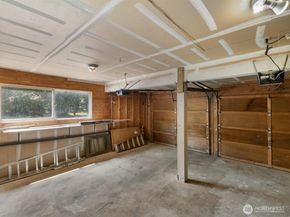 15931 2nd Place W, Lynnwood WA 98087