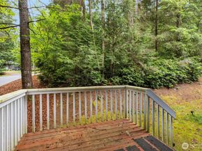 1307 NW Slate Lane 101, Silverdale WA 98383