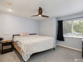 1307 NW Slate Lane 101, Silverdale WA 98383