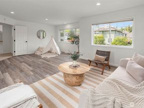 13711 NE 135th Place, Kirkland WA 98034
