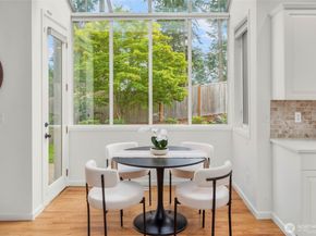 13711 NE 135th Place, Kirkland WA 98034