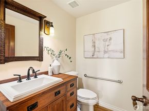 11113 NE 38th Place, Bellevue WA 98004