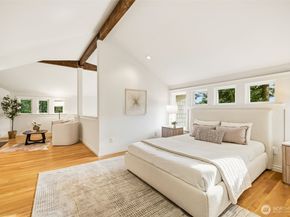 11113 NE 38th Place, Bellevue WA 98004