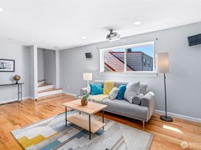 300 NW 47th Street, Seattle WA 98107
