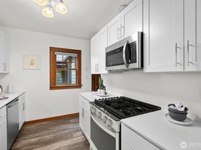 1417 Martin Luther King Jr Way, Seattle WA 98122