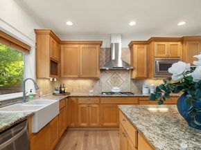 16137 Northup Way, Bellevue WA 98008