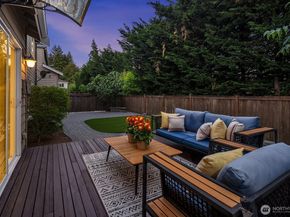 16137 Northup Way, Bellevue WA 98008