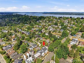 1405 29th Avenue, Seattle WA 98122