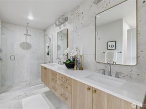 1405 29th Avenue, Seattle WA 98122