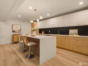 4210 163rd Avenue SE, Bellevue WA 98006