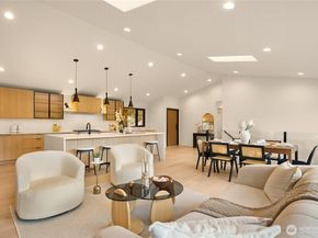 4210 163rd Avenue SE, Bellevue WA 98006