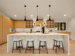 4210 163rd Avenue SE, Bellevue WA 98006